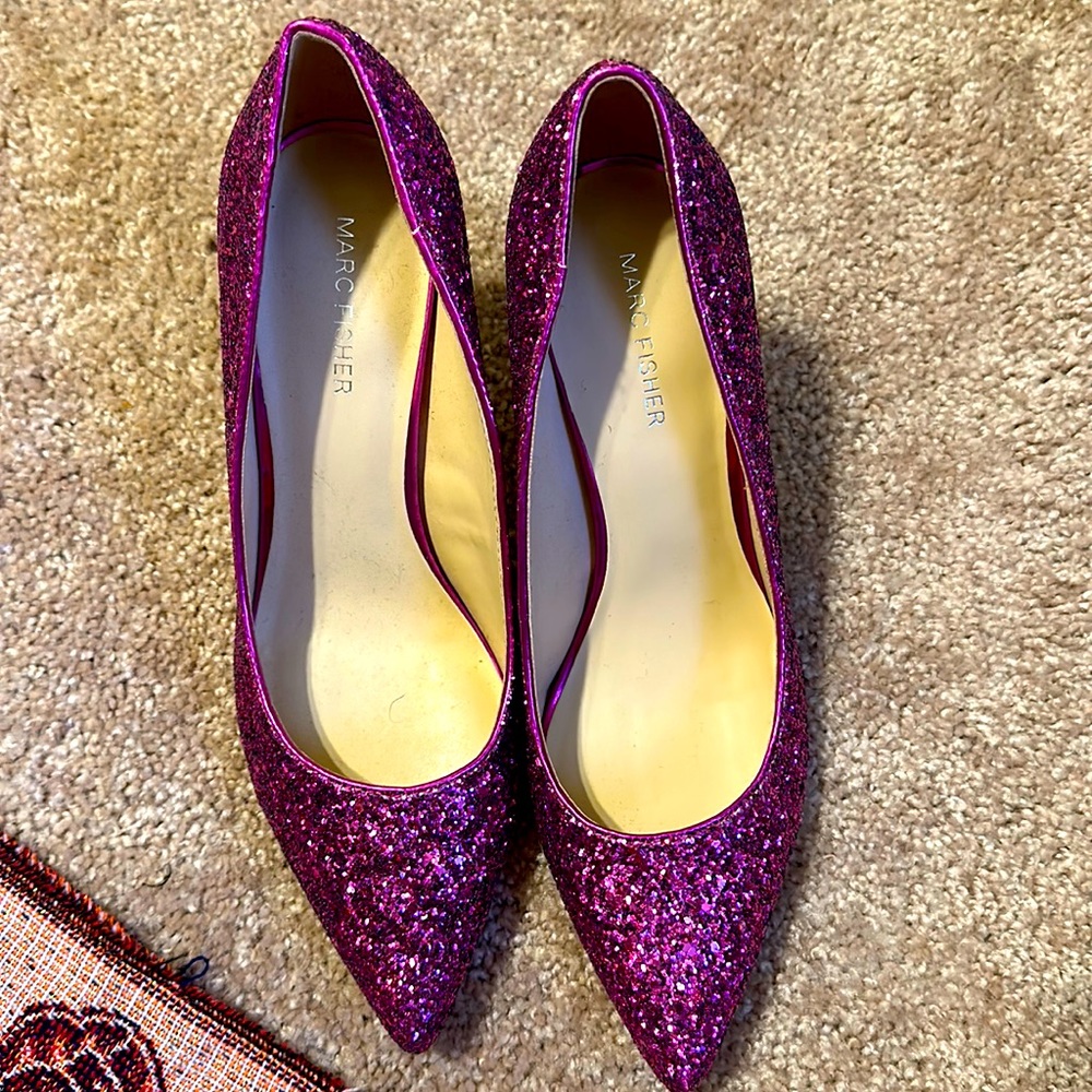 Marc Fisher Shoes Marc Fisher Ricky Pointed Toe Glitter Pump